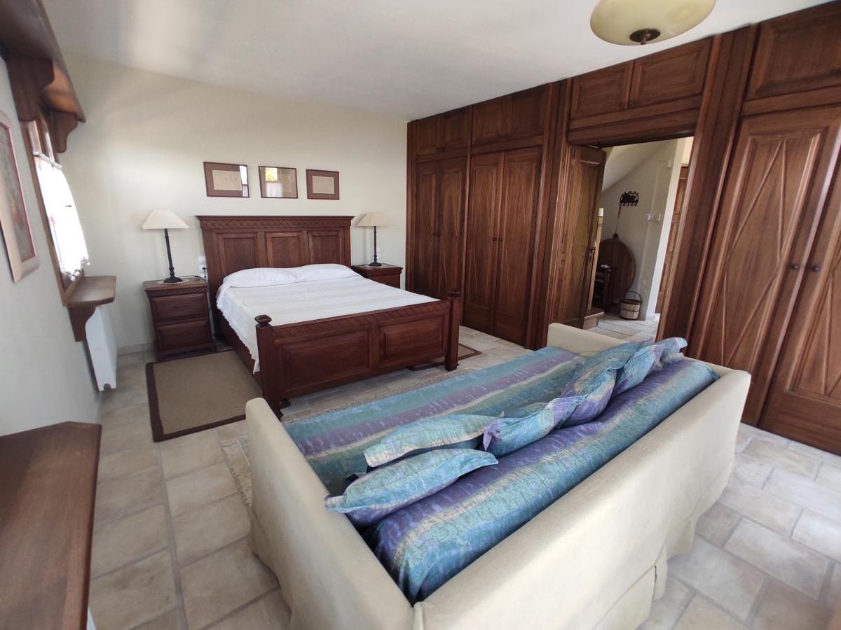 הוילה טסגרדה Cozy Blue Stone House With A Great Sea View. מראה חיצוני תמונה