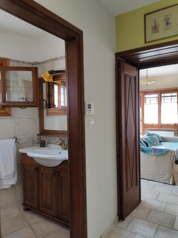 הוילה טסגרדה Cozy Blue Stone House With A Great Sea View. מראה חיצוני תמונה